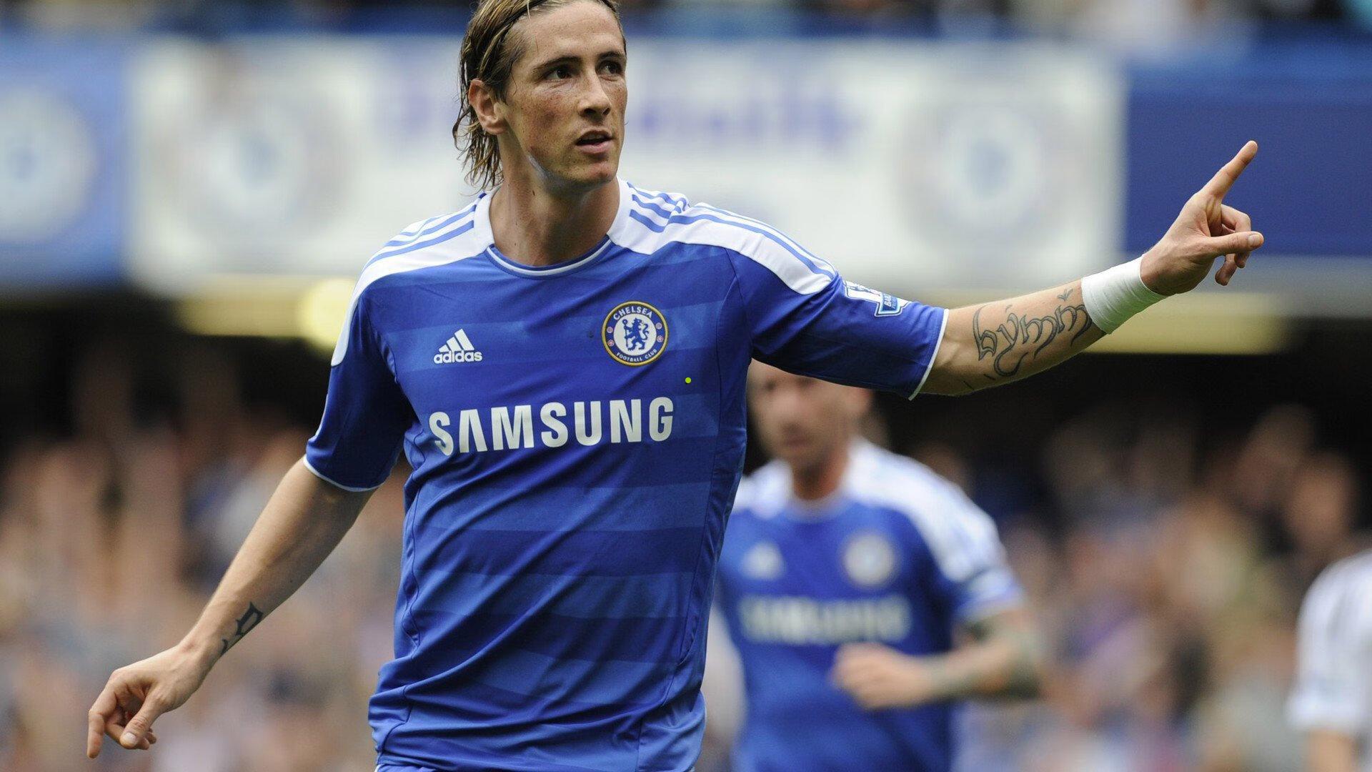 李圣龙跨界献声发布单曲谢谢 陪伴,用音乐致敬足球与球迷情缘